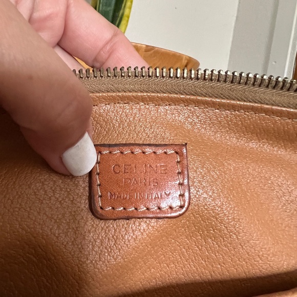 Authentic Celine in Macadam canvass brown clutch/large cosmetics case. - Picture 5 of 9